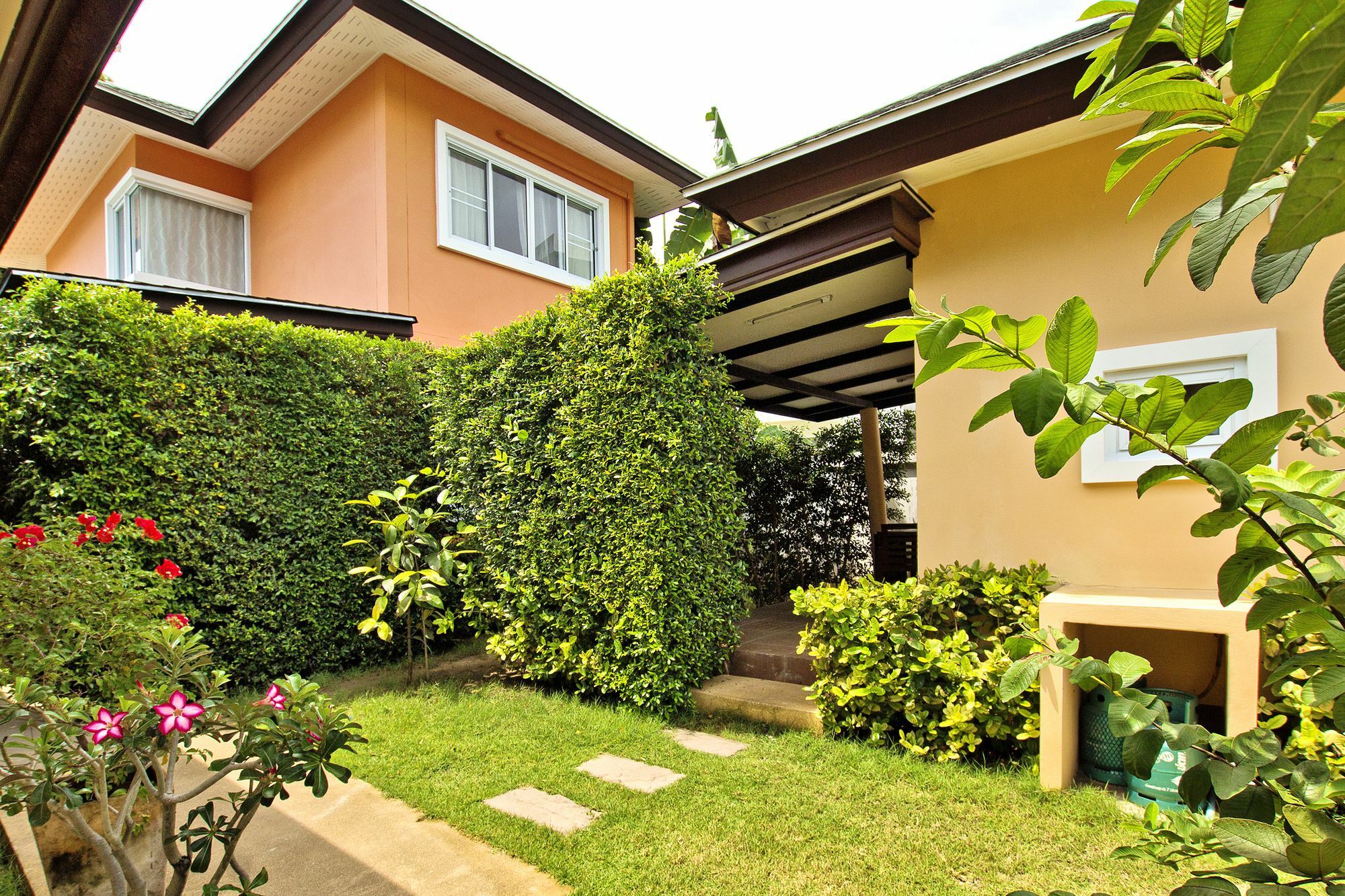 Blue Wave Samui Villa